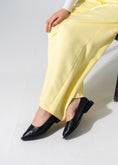 Load image into Gallery viewer, Sleek Pointed-Toe Flats - BLACK