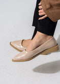 Load image into Gallery viewer, Sharp Silhouette Flats - BEIGE