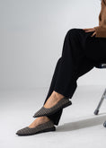 Load image into Gallery viewer, Pointed Straw Flats - BLACK