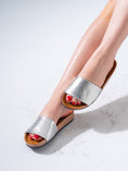 Load image into Gallery viewer, Exotic Texture Slipper Slides - SILVER