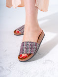 Load image into Gallery viewer, Textured Plaid Comfort Slipper - PINK