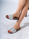 Load image into Gallery viewer, Metallic Ruched Comfort Slides - SILVER