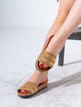 Load image into Gallery viewer, Ethno-Chic Textured Slippers - BROWN