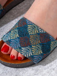 Load image into Gallery viewer, Vintage-Style Tapestry Slide - DARK BLUE