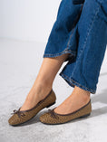 Load image into Gallery viewer, Square-Toe Embroidered Flat - BROWN