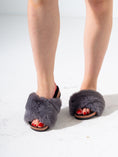 Load image into Gallery viewer, Faux Fur Criss-Cross - GRAY