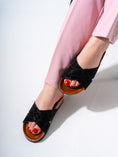 Load image into Gallery viewer, Leopard Print Criss-Cross - BLACK