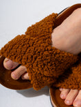 Load image into Gallery viewer, Teddy Fleece Fur Cross-Strap - CAMEL