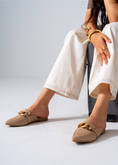 Load image into Gallery viewer, Moc-Toe Style Chain Mule-cafe
