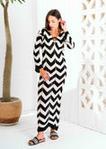 Load image into Gallery viewer, Zigzag Print Long Sleeve Dress - black