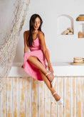 Load image into Gallery viewer, Chic V-Vamp Patent Mid Heels - white