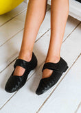 Load image into Gallery viewer, Wide-Strap Woven Flats - black