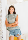 Load image into Gallery viewer, Crochet Flower Knit Vest - light green