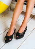 Load image into Gallery viewer, Vintage Floral Pointed Ballerinas - black