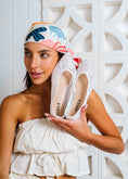 Load image into Gallery viewer, Soft Lace Ballet Flats - white