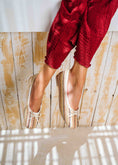 Load image into Gallery viewer, Woven Bow-Detail Ballet Flats - brown