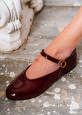 Load image into Gallery viewer, Textured Buckle Strap Flat - maroon