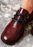 Load image into Gallery viewer, Classic Everyday Oxford Flats - maroon