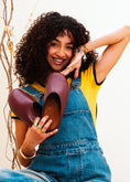 Load image into Gallery viewer, Essential Rounded-Toe Clogs - maroon