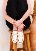 Load image into Gallery viewer, The Elia Essential Mule - beige