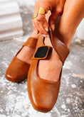 Load image into Gallery viewer, Classic Wide-Strap Mary Jane Flats - camel