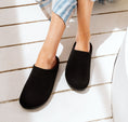 Load image into Gallery viewer, Comfy Slip-On Clogs - black