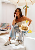Load image into Gallery viewer, Comfy Slip-On Clogs - light gray