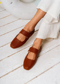 Load image into Gallery viewer, Soft-Weave Ballet Flat - camel