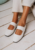 Load image into Gallery viewer, Soft-Weave Ballet Flat - white
