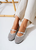 Load image into Gallery viewer, The Basket-Weave Flat - silver