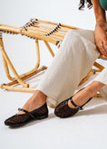 Load image into Gallery viewer, Strand Mesh Flats - black