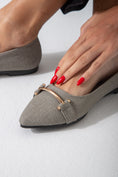 Load image into Gallery viewer, The Meridian Flat-gray