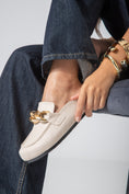 Load image into Gallery viewer, Chain-Detail Clog-beige