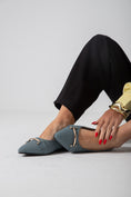 Load image into Gallery viewer, The Meridian Flat-blue