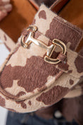 Load image into Gallery viewer, The Safari Clogs-beige