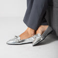 Load image into Gallery viewer, Metallic Snake Flats-silver