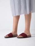 Load image into Gallery viewer, Knotted Calm Step - marron