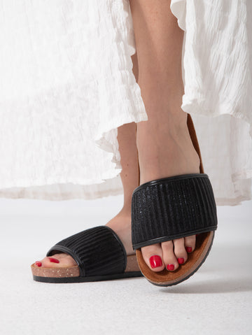 Linear Luxe Slide - black