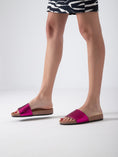 Load image into Gallery viewer, Shine Edge Walk - pink