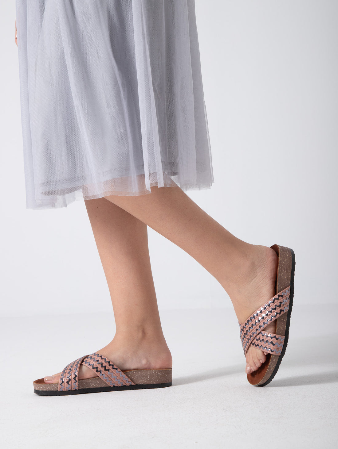 Ivory ZigZag Charm - pink