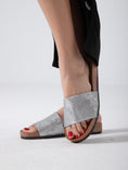 Load image into Gallery viewer, Shimmer Luxe Slide - gray