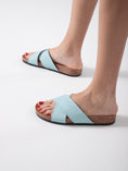 Load image into Gallery viewer, Soft Cross Comfort - blue