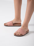 Load image into Gallery viewer, Urban Trace Slide - pink