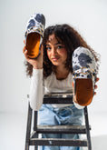 Load image into Gallery viewer, Cow-Print Fuzzy Clog Mules-WHITE