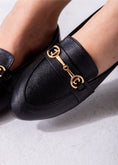 Load image into Gallery viewer, The Equestrian Flat-black