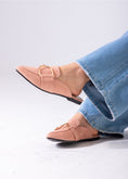Load image into Gallery viewer, Velvet D Mule-pink