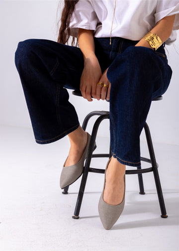 The Aria Knit Flat-gray
