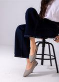 Load image into Gallery viewer, The Aria Knit Flat-gray