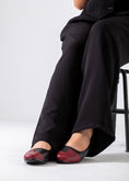 Load image into Gallery viewer, The Contrast Toe Flat-black