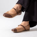 Load image into Gallery viewer, Two-Tone Strappy Flat-cafe